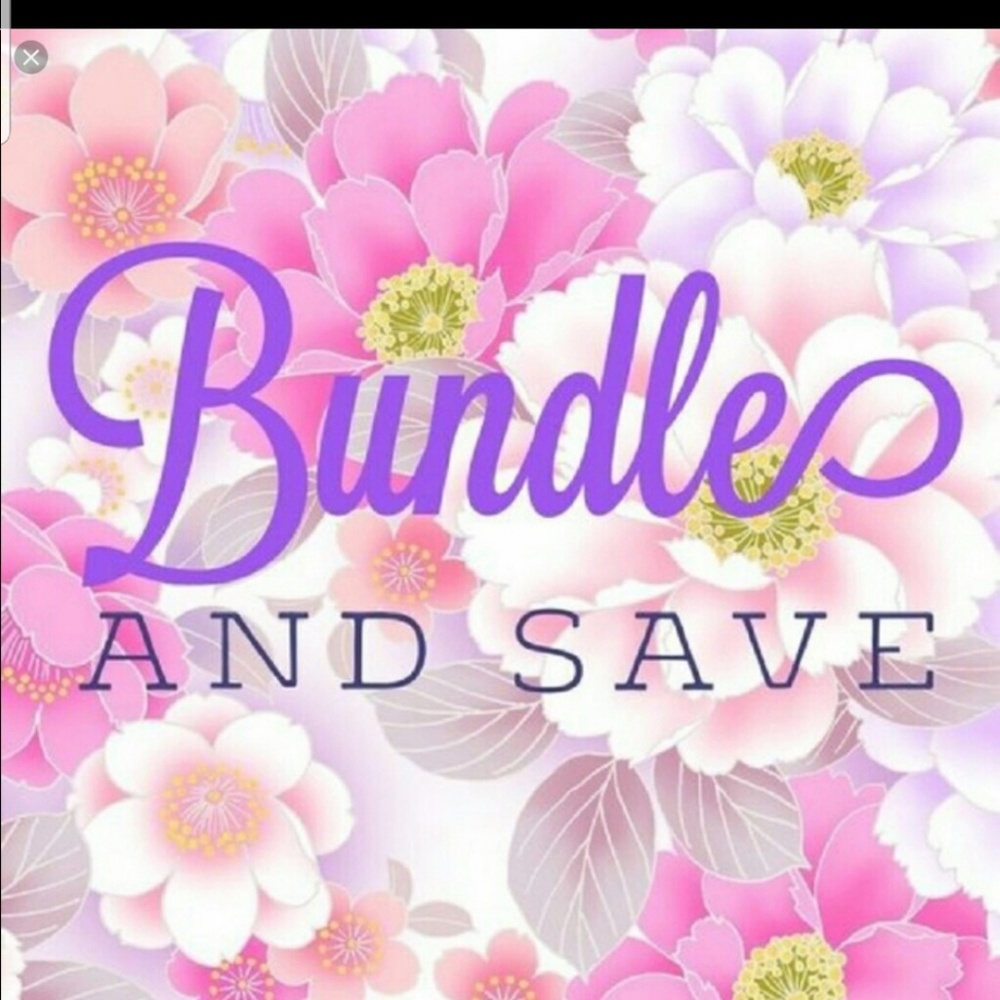 BUNDLE ALL JEWELRY ITEMS FOR ONLY 1 SHIPPING CHARGE!!! 😊💍💍💝🤩
UP TO 5 POUNDS
